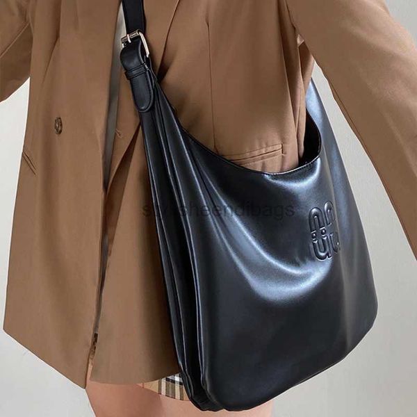 Pochette MBTI Borsa tote moda per donna Borsa a tracolla All-match nera morbida di lusso Borsa a tracolla casual in pelle PU di grande capacità Borsa da donna alla moda