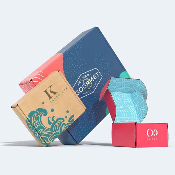 Scatola di carta per spedizione postale per imballaggio cosmetico in ondulato con logo personalizzato campione gratuito