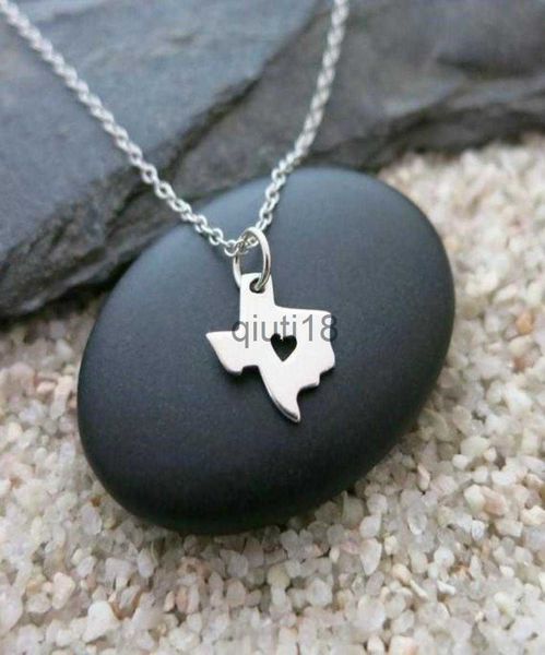 Collane con ciondolo 10 Contorni d'amore Collana con ciondolo con mappa del Texas a forma di cuore Americano TX Città Caring Geografia Città natale donna fortunata madre uomo039s f6734450 x0913