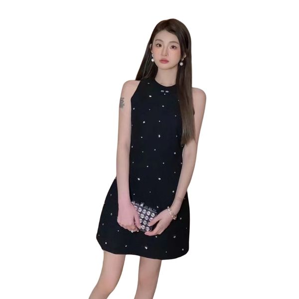 Vestido feminino com estampa de letras e strass remendado brilhante com decote halter sem mangas vestido regata de malha SML