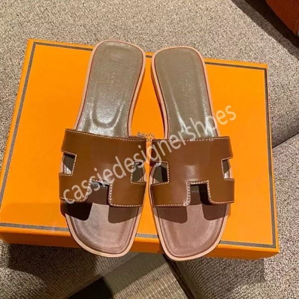 Designer chypre sandálias femininas design de moda chinelos praia clássico apartamentos sandália luxo verão senhora couro flip flops masculino feminino slides