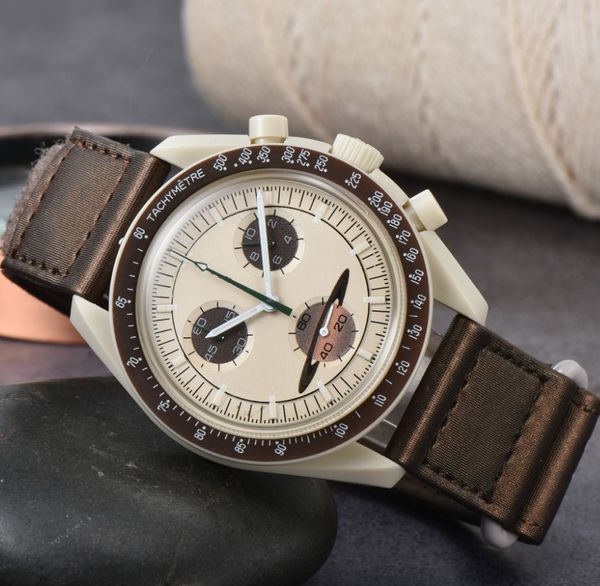 Tam fonksiyonu Quarz Kronograf Hareketi Gezegen Ay İzle Lady Quartz Hareketi için Saatler Quarz Chronograph Missionleather kayış kol saatleri kutu ile