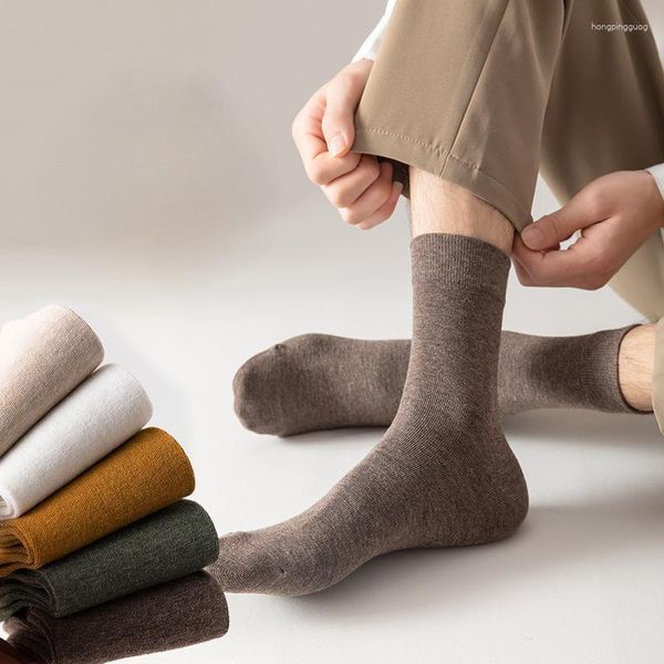 Männer Socken Hohe Qualität Männer Frühling Gekämmte Baumwolle Business Mid Rohr Kleid 3 Paare/satz Lange Bequeme Casual Einfarbig Winter