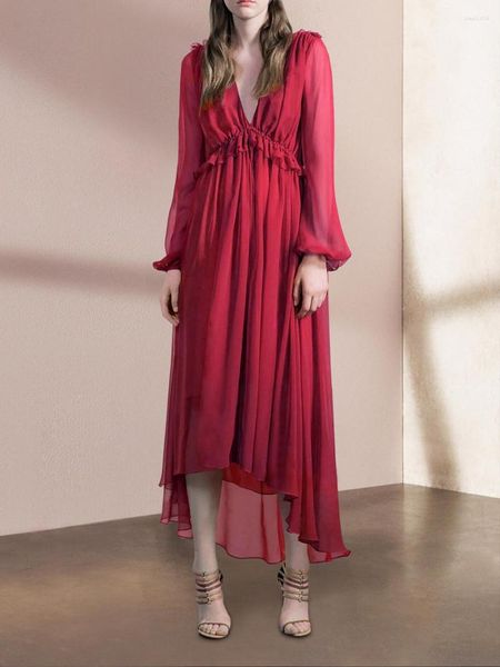 Freizeitkleider Sommer Damenkleid 2023 Rot Chiffon Volants Fließend Unregelmäßig V-Ausschnitt Französisch