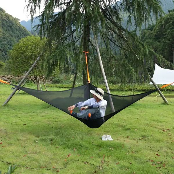Amaca triangolare da campeggio Rete portatile pieghevole per più persone Amache a rete di grandi dimensioni per il tempo libero all'aperto