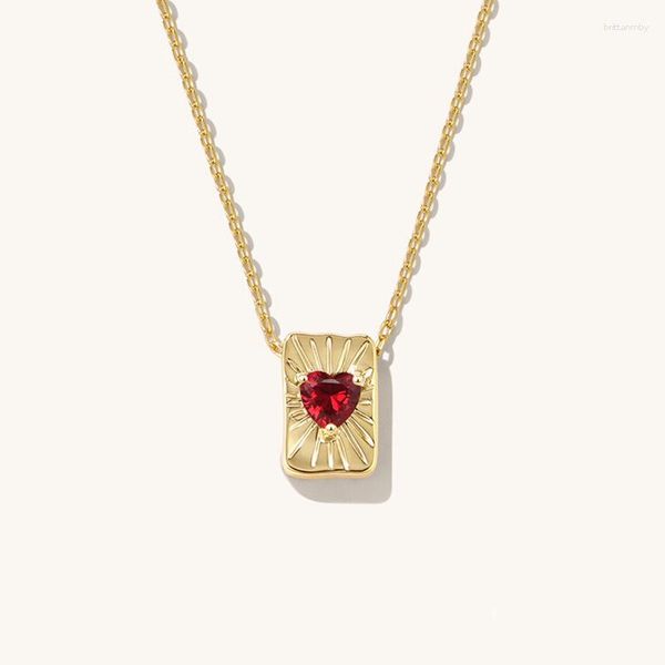 Astucci per gioielli Collana con rubini quadrati dell'amore Catena con clavicola a forma di cuore dal design femminile