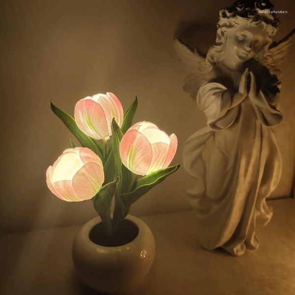Luci notturne LED Tulip Pot Light Simulazione portatile Batteria in ceramica Camera da letto Cafe Atmosfera Decorazione Comodino