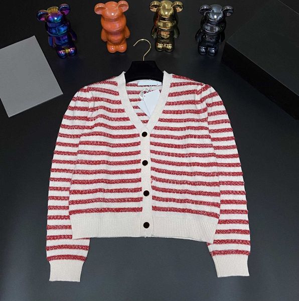 Женские свитера 2023, ранняя осень, новая классическая вышивка, высококачественный универсальный вязаный кардиган с красной полосой, модная повседневная верхняя одежда, топ