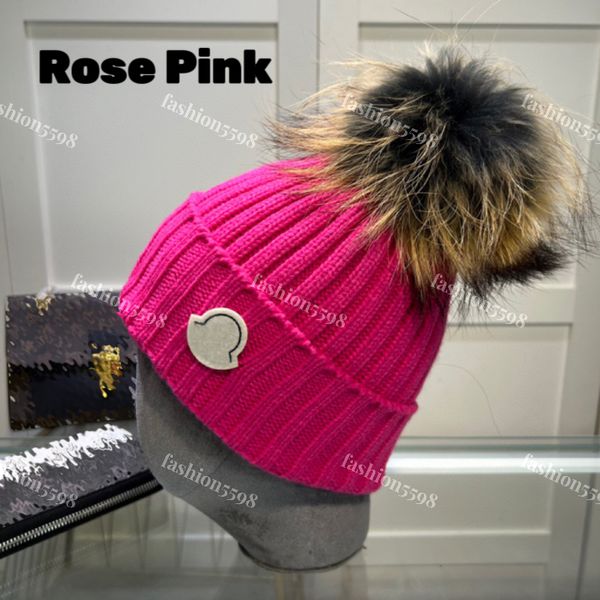 Totenkopf-Kappen/Beanie-Designer-Strickmützen, beliebte Kanada-Wintermütze, klassische Strickmütze mit Buchstabendruck, Farbvielfalt für Reisen, Rose, Rosa, Schwarz, Weiß, Rot