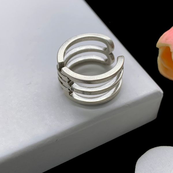 Designer Ring für Herren und Damen, Rippenförmiger Ring, modisch, kreativ, ausgehöhlt, unregelmäßige Geometrie, Hip-Hop-Ringe, Schmuck, Geschenke