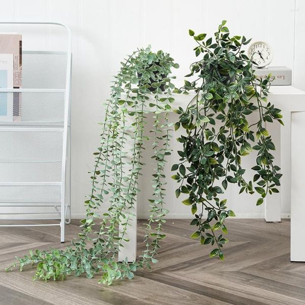 Fiori decorativi Senza piante da irrigazione Verde naturale 3 pezzi Vite di eucalipto appesa per la manutenzione della decorazione domestica Bambini in vaso verde