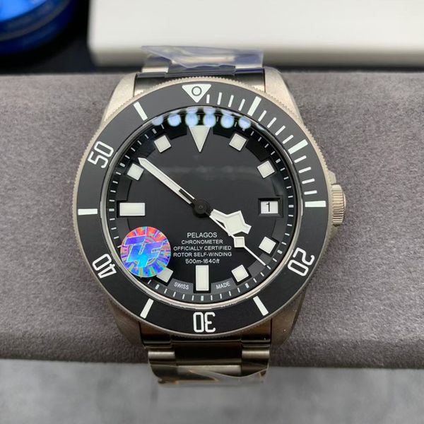 Tudors Pelagos M25600TN ZF Fabrika 1: 1 Superclone AAAAA 5A Kalite 42mm Erkekler Saatler Kendi Kendine Ayırıcı Tokal Titanyum Otomatik Mekanik Hareket Safir A1