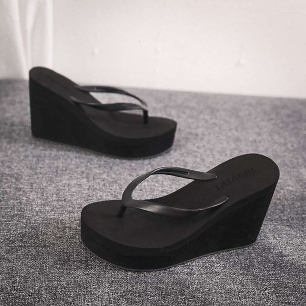 Terlik Huaxi Kadın Yaz Ayakkabıları Kadın 2023 Kama Kauçuk Flip Flops Topuklu Katırlar Şeker Renkleri Platform Kadın Plaj Zapatos