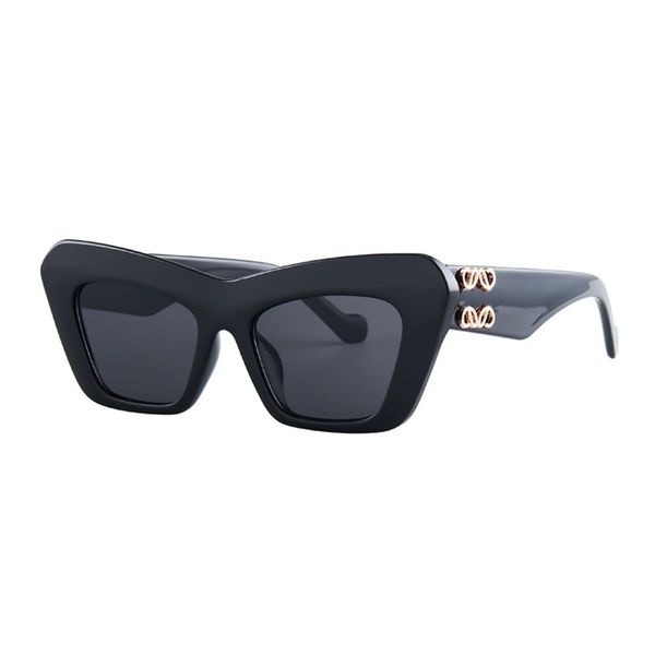Оптовые модные роскошные дизайнерские солнцезащитные очки унисекс Классические солнцезащитные очки для летнего пляжа Солнцезащитные очки без коробки