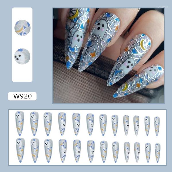 Unghie finte 24 pezzi Stampa lunga a spillo sul tema Halloween Fantasma Moda Affascinante copertura completa Nail art finta con design per signora