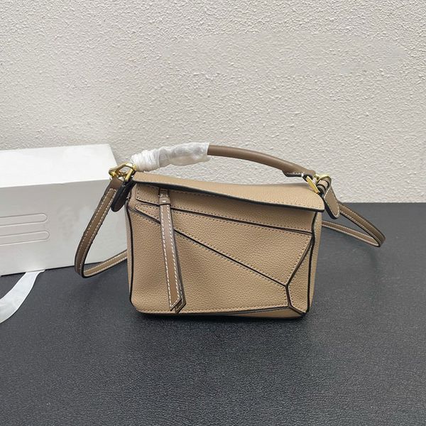 Kadın el çantaları moda tasarımcı çanta deri deri bulmaca crossbody çanta omuz çantaları debriyaj kılıfları lüks bayan geometri kare patchwork çanta çanta