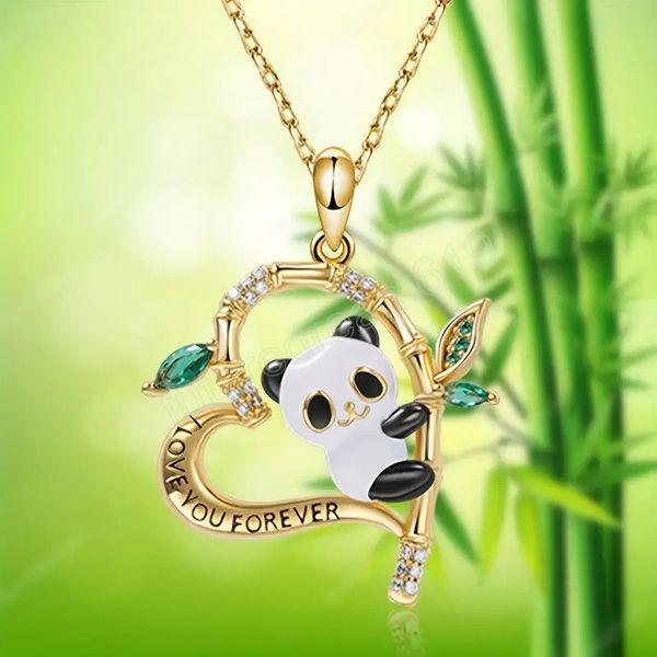 Squisita collana con ciondolo a forma di panda che abbraccia bambù per donne, accessori di gioielli per banchetti alla moda per amanti e amici