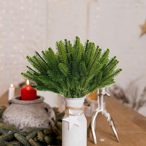 Flores decorativas sem manutenção pinho artificial 30 ramos realistas para diy grinaldas de natal decoração de casa reutilizável falso verde