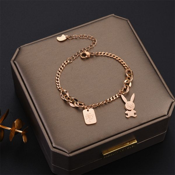 Designer de jóias femininas rosa ouro coelho pulseira clássico moda estilo europeu e americano adorável mão ornamentos