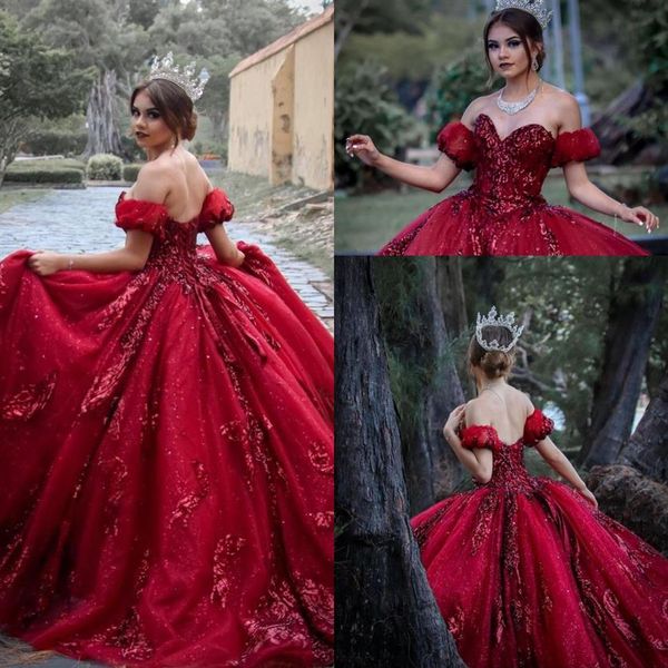 2021 Сексуальное темно-красное бальное платье Quinceanera Платья с открытыми плечами, расшитые блестками, кружевные аппликации, блестки, сладкий 16, с скользящим шлейфом, вечеринка больших размеров 198n