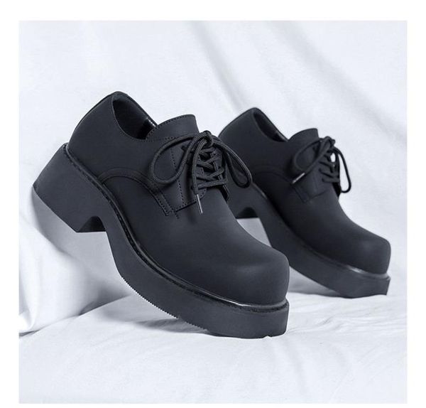 Plataforma de homens Oxfords Moda Patente Couro Male Male Office Sapatos de escritório Vintage Up Sapatos formais Black Green Chunky Shoes para meninos Sapatos de festa 38-44