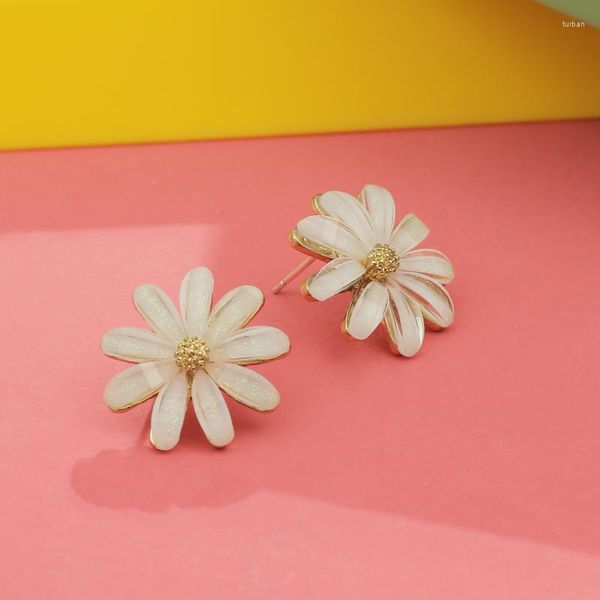 Orecchini a bottone ZOSHI Delicato piccolo fiore margherita per le donne Bel gioiello per l'orecchio alla moda Colore oro