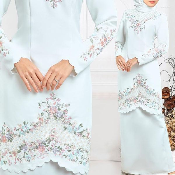 Abbigliamento etnico Ricamo in pizzo Kebaya Donna musulmana Tinta unita Elegante caftano a maniche lunghe con zip frontale Abito Abaya islamico per infermieri