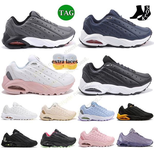 Step Terra NOCTA X Mens Mulheres Sapatos Casuais Triplo Preto Branco Universidade Ouro Vela Rosa Vermelho Roxo Clássico OG Runner Jogging Sneakers Treinadores Tamanho EU36-46