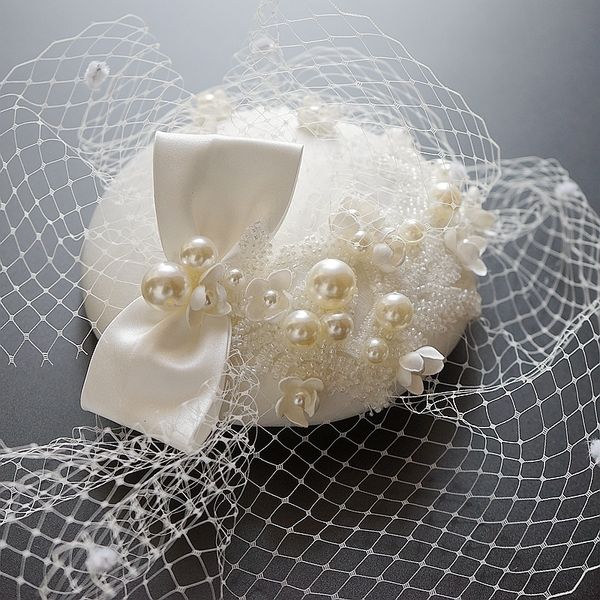 Haarspangen Haarspangen Luxus Perle Braut Kopfschmuck handgemachte Braut Schleier Fascinator Hochzeit Haarschmuck Po Pillbox Hut Party Fedora Chic Baskenmütze 230918