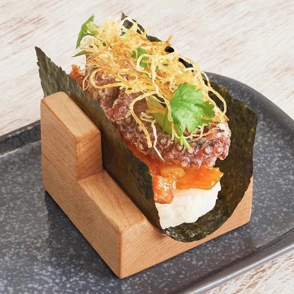 Strumenti per sushi Espositore in legno Espositore per rotoli giapponesi Vassoio per alimenti Taco Tortillas Burritos Supporto per ristoranti Buffet Forniture Strumento 230918