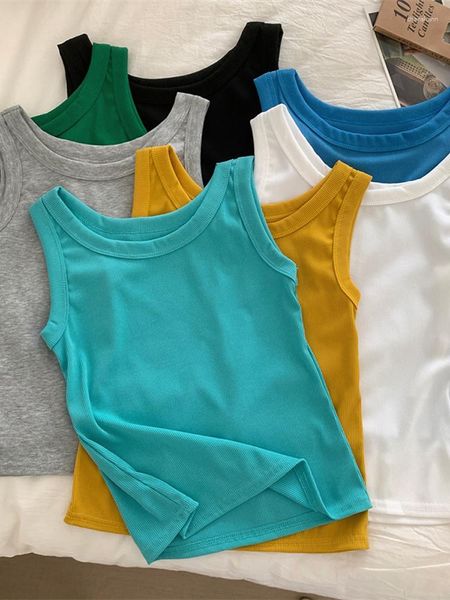 Damen-Tanktops HELIAR Damen-Tops mit Rundhalsausschnitt, gerippt, einfarbig, Camisole, schulterfrei, Basic-Top, Sommer, Highstreet, schlichtes Tank-Crop