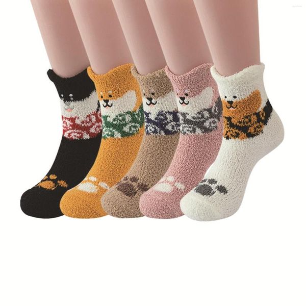 Kadın Socks Kadın Mercan Polar Zarif Köpek Karikatür Vintage Etnik Stil Kış Sıcak Ev Pamuk Lolita Kawaii Pantyhoses İçin