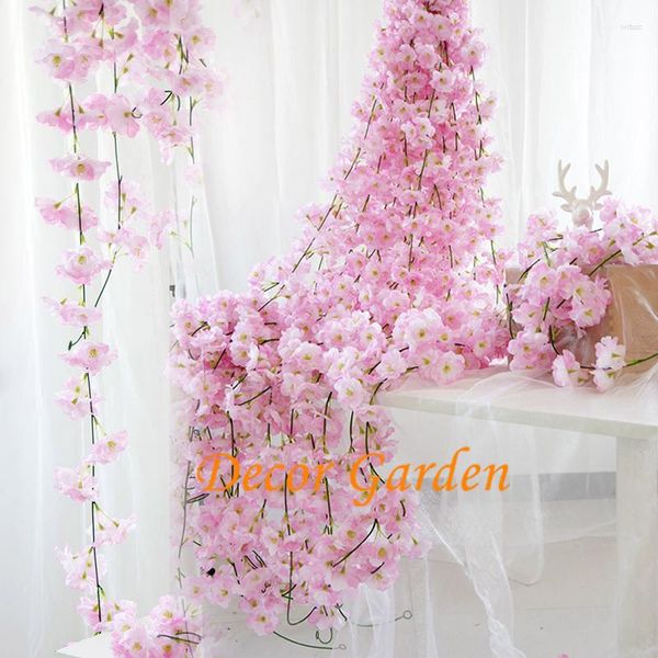 Dekorative Blumen 10 Stück 2 m künstliche Hortensien Sukura Glyzinien Blumen für DIY Simulation Hochzeit Bogen quadratisch Rattan Stringl Hängekorb