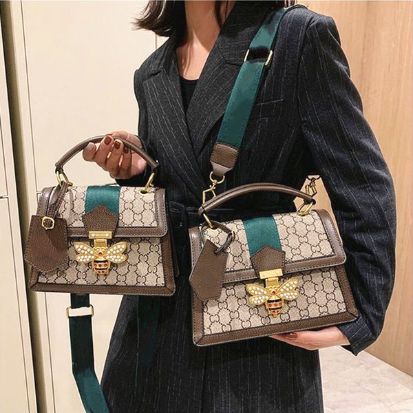 10A Top Classic 2023 Luxurys Tasarımcılar Omuz çantaları Bees Bag Deri Çanta Kız Moda Kadınlar Çapraz Vücut Metalik Zincir Crossbody Crossbody Totes Çanta Dhgate Çanta