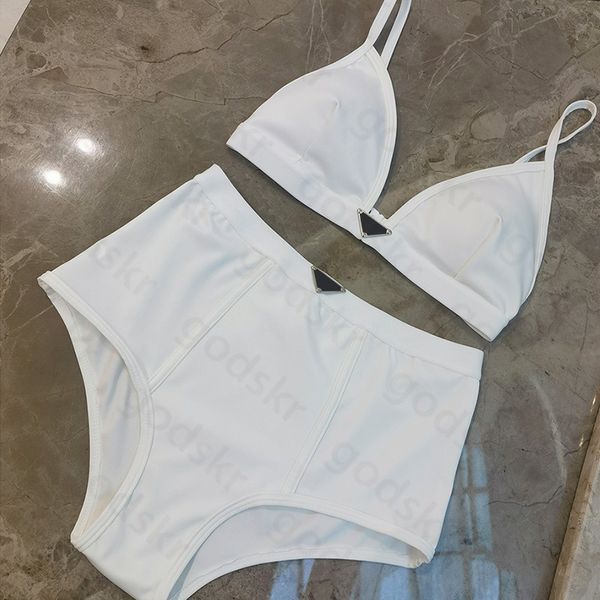 Set bikini da donna stile semplice a triangolo Designers Set due pezzi Costumi da bagno donna Costume da bagno sexy con scollo a V