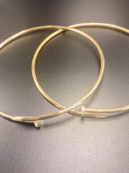 Moda lüks chokers juste marka tasarımcısı 24K titanyum çelik solma kristal kafa kısa gerdanlık klasik tırnak matkabı yaka aşk kolyesi kutu ile kadınlar için