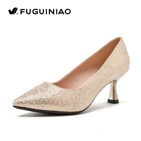 2023 2024 Frühlingspreis niedrig und Herbst neue Champagner Light Mouth High Heels funkelnde heiße Diamant Brautjungfer Schuhe Netzwerk rot Fee Stil Großhandel ohne Box