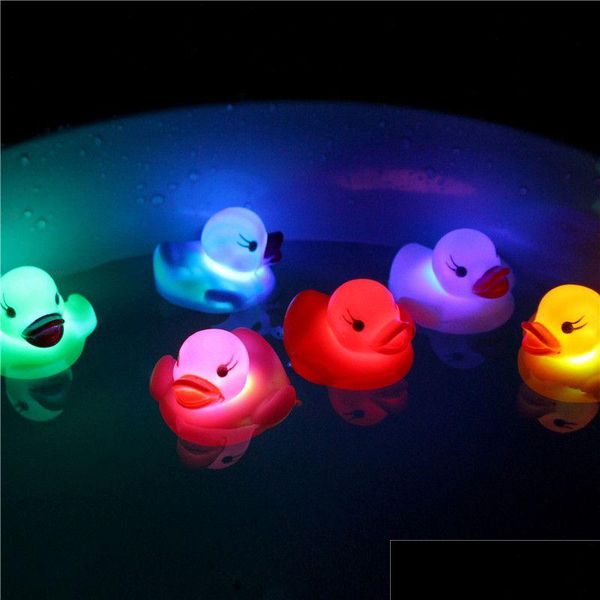 Baby Bath Toys Flashing Duck Led Light Up Toy Lighted Floating Ducks Kids Bathtub Glow Drop Delivery Gifts Learning Education Dh9Xc