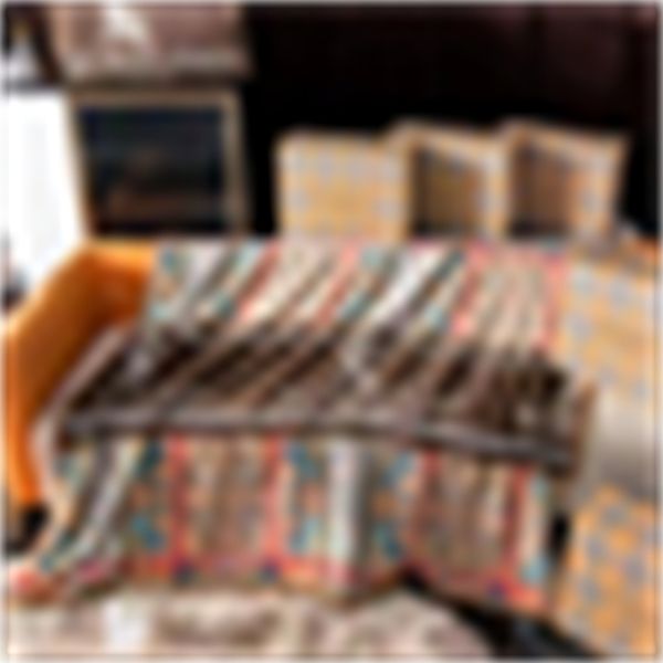 2023Lettera Coperta di design in cashmere Morbida sciarpa di lana Scialle Calore portatile Ispessimento plaid Divano letto Coperta in maglia di pile 150-200 cm