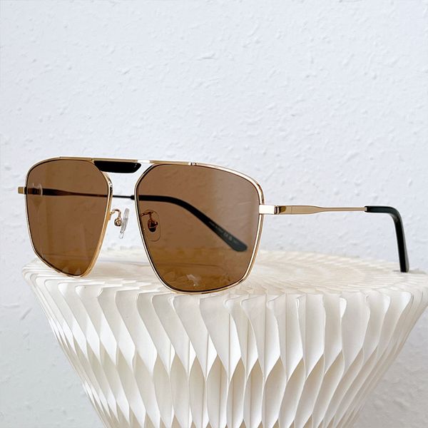 Herren- und Damenmode, klassische optische Sonnenbrille, Temperament, High-End-Metallrahmen, passende modische Street-Shot-Sonnenbrille, Top, Originalverpackung BB0246S