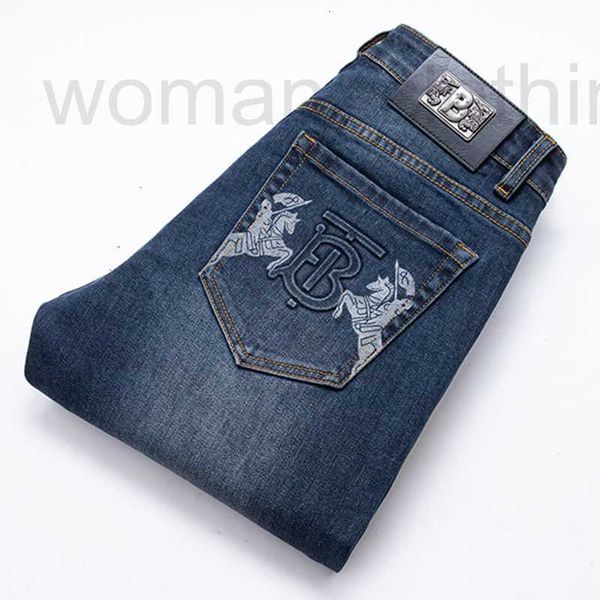 Jeans da uomo firmati 2023 autunno/inverno nuovo stampa a caldo elastico slim fit piccolo tubo dritto pantaloni versatili di lusso casual 63PN