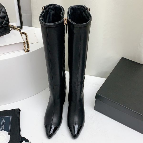 Mulheres Famosas Designer Botas Altas Outono Inverno Nova Cabeça Redonda Zíper Lateral Laca Fosca Moda Botas Clássico Bloco de Cor Metal Fivela Diamante Checker Senhoras Botas