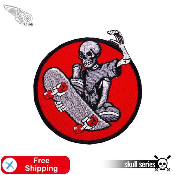 Gestickte Patches mit Skateboard-Schädel, coole Applikationen zum Aufbügeln, individuell für Kleidung, Biker-Jacken, DIY Patch244n