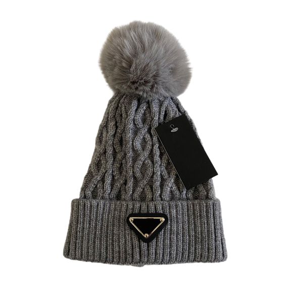 Designer Donna Inverno Lavorato a maglia Beanie Cappello di lana Donna Grosso lavorato a maglia Spessore caldo pelliccia sintetica pom Berretti Cappelli Donna Bonnet Beanie Skull Caps 10 colori