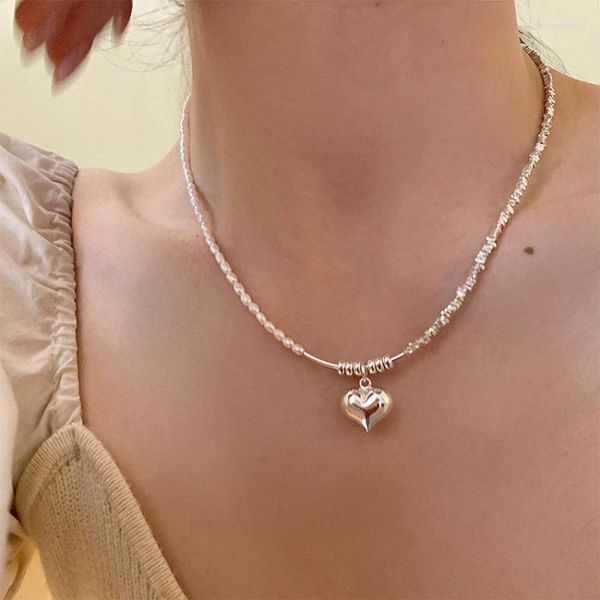 Collane con ciondolo Minar Collana girocollo con perle d'acqua dolce barocca in stile coreano per le donne Gioielli quotidiani con cuore d'amore color argento