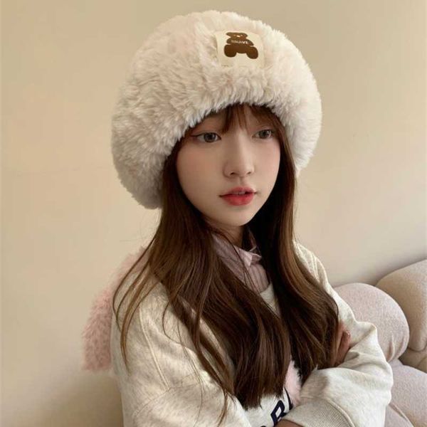 Новая осенне-зимняя плюшевая шапка женская, японская, милая, с нашивкой в виде медведя, тканевая, вязаная, маленькая теплая шапка для лица, 230920