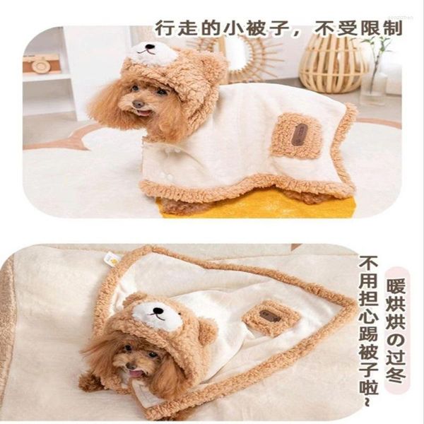 Hundebekleidung Cape Haustierdecke Bedruckter Flanell Verdickter Bär Quilt Katze Herbst und Winter Universeller Mantel Welpenkleidung