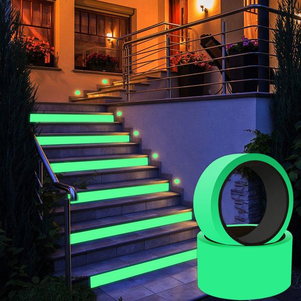 Adesivi murali Nastro luminoso 3MX15mm Visione notturna autoadesiva Bagliore nel buio Avvertimento di sicurezza Nastri decorativi per la casa 230919