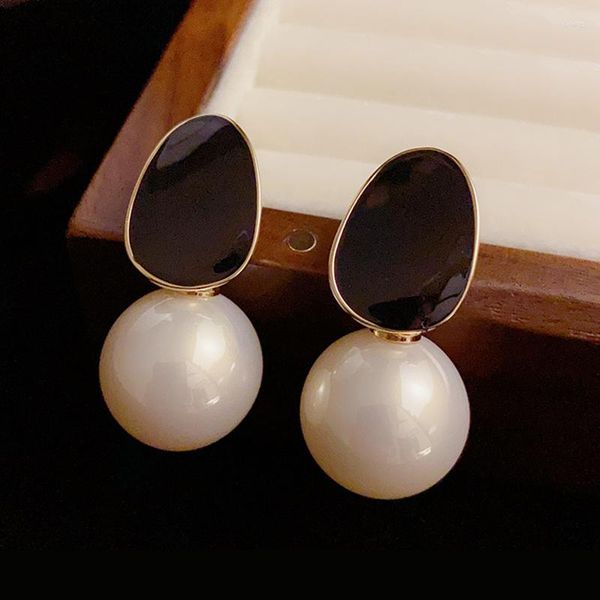 Ohrstecker Französisch Retro Licht Luxus Oval Tropfen Öl Perle Ohrring Frauen S925 Silber Nadel Mode Temperament Einfache Anhänger