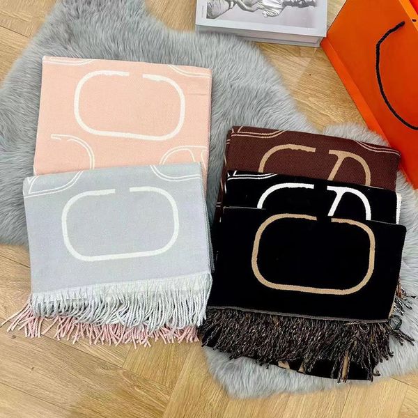 Designer-Damen-Kaschmir-Schal, modische Schals, vollständig mit Buchstaben bedruckte Schals, weiche warme Wraps mit Tags, Herbst-Winter, neue lange Schals